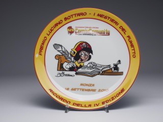 PIATTO FUMETTO 1_5240006