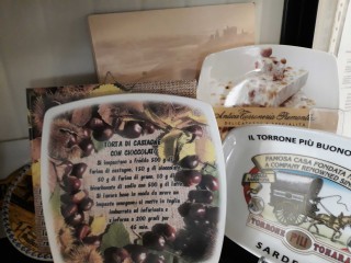 FOTO-VETRINA-CERAMICHE-13